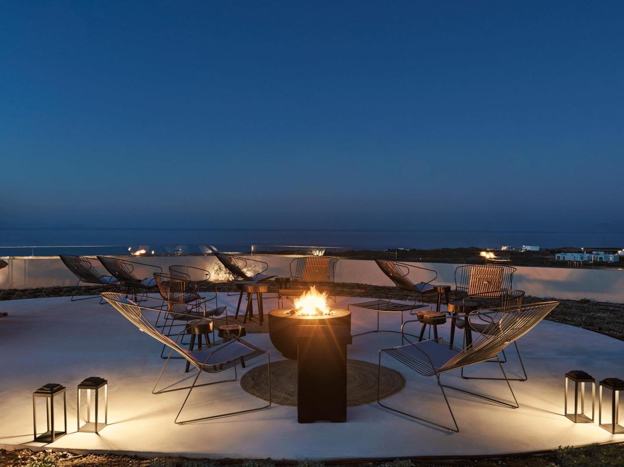 Vourvoúlos Magma Resort Santorini, In The Unbound Collection By Hyatt מראה חיצוני תמונה